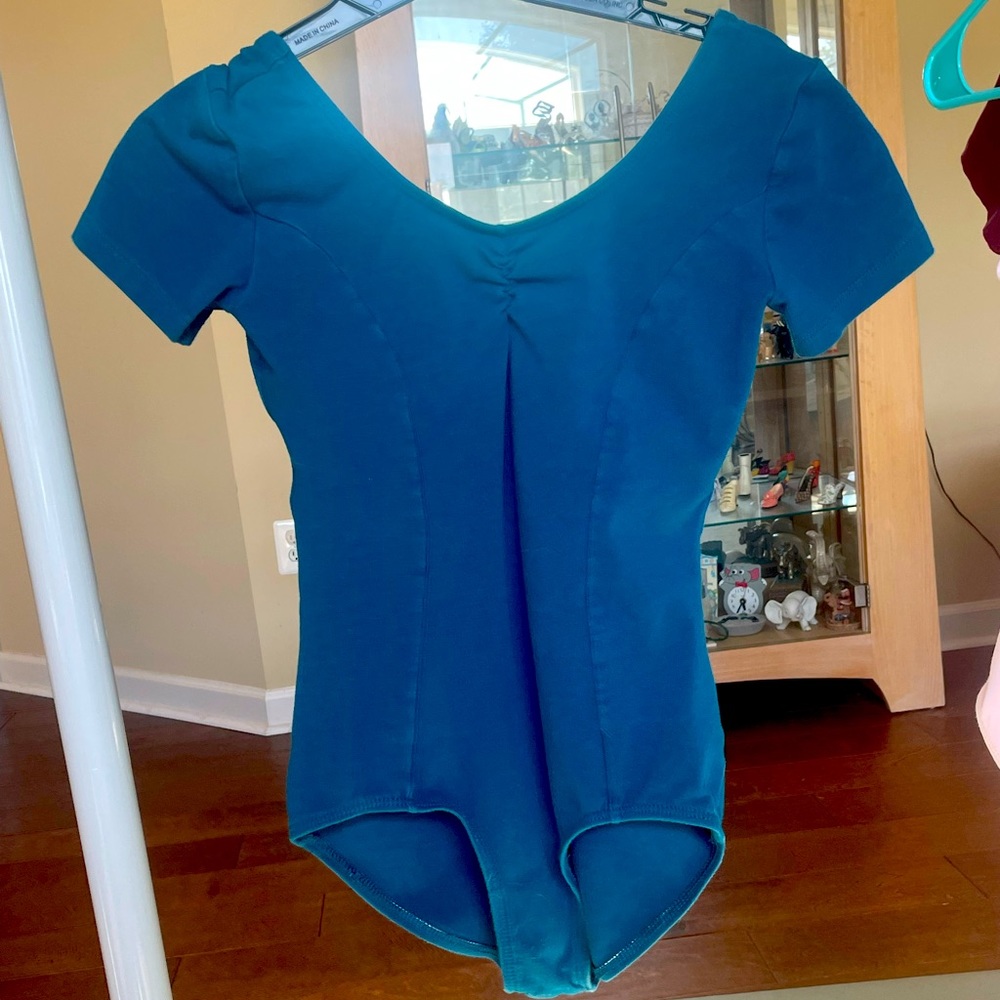 Theatricals Teal woman’s M leotard